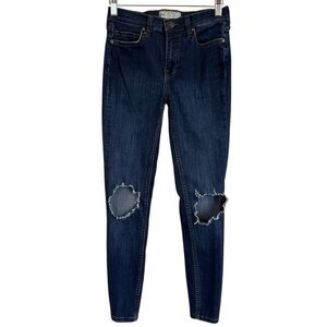 Free People Ripped Skinny Jeans 26